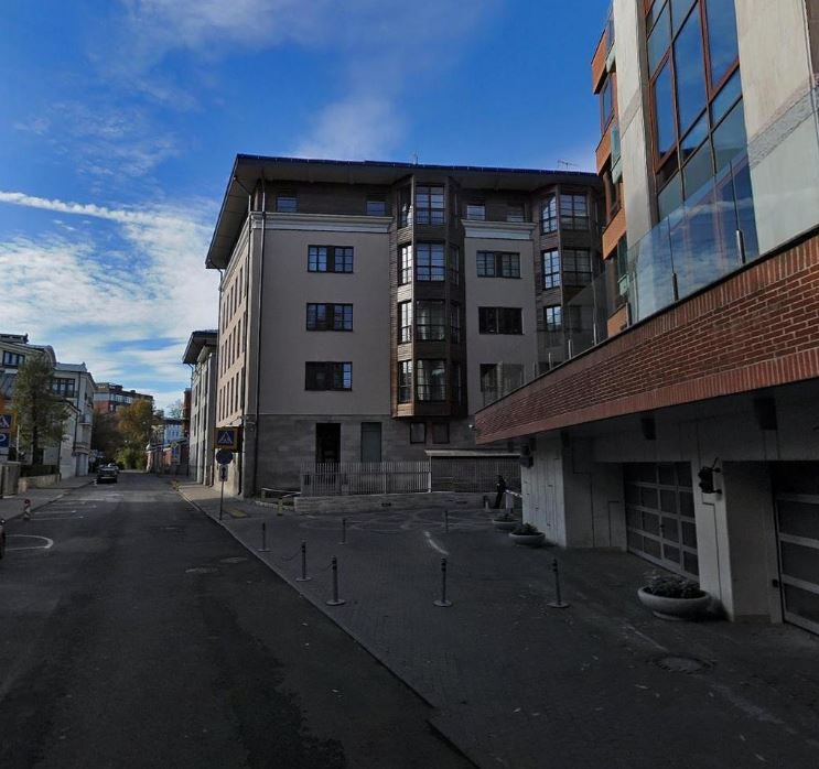 Пер молочный 12а ульяновск. Молочный переулок 4 минск. Молочный переулок 4 москва. Молочный переулок 4 москва. Молочный переулок 4 минск.